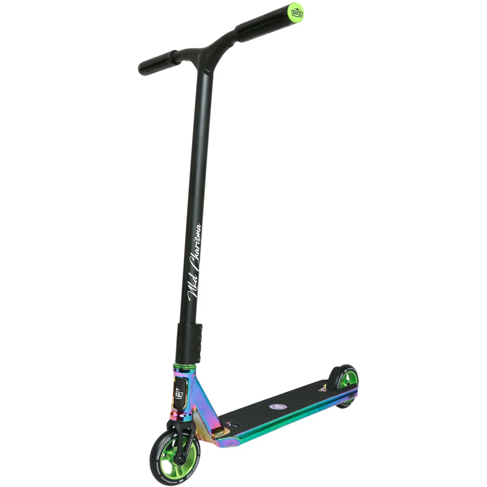 Freestyle kolobežka NKD RIZZ Stunt Scooter - Rainbow "M" 85 cm